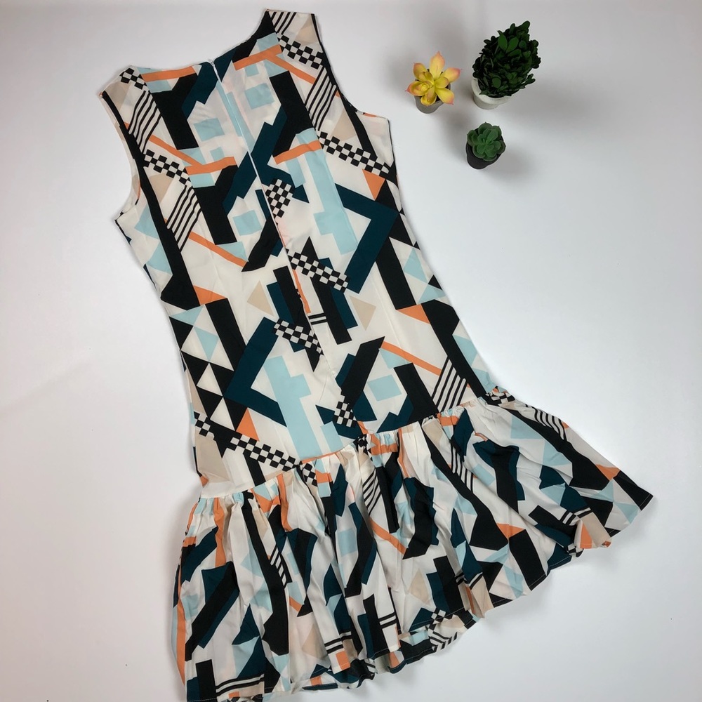 CREE GREEN MUSTARD MULTI GEO RUFFLE SLEEVELESS DRESS - Picture 5 of 9